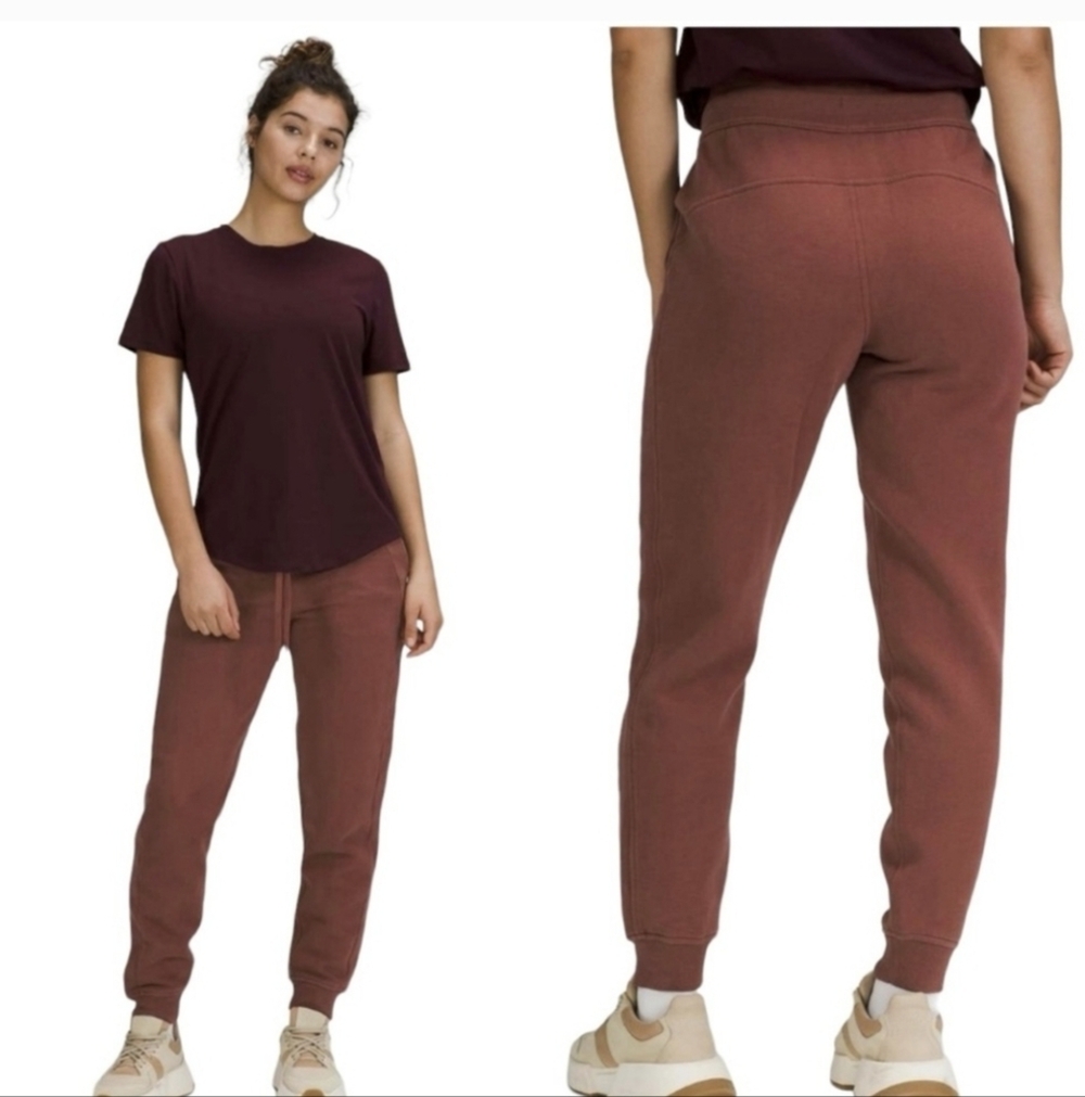 Lululemon Athletica Scuba High-Rise Casual Athletic Streetwear Joggers(2) - Picture 3 of 11